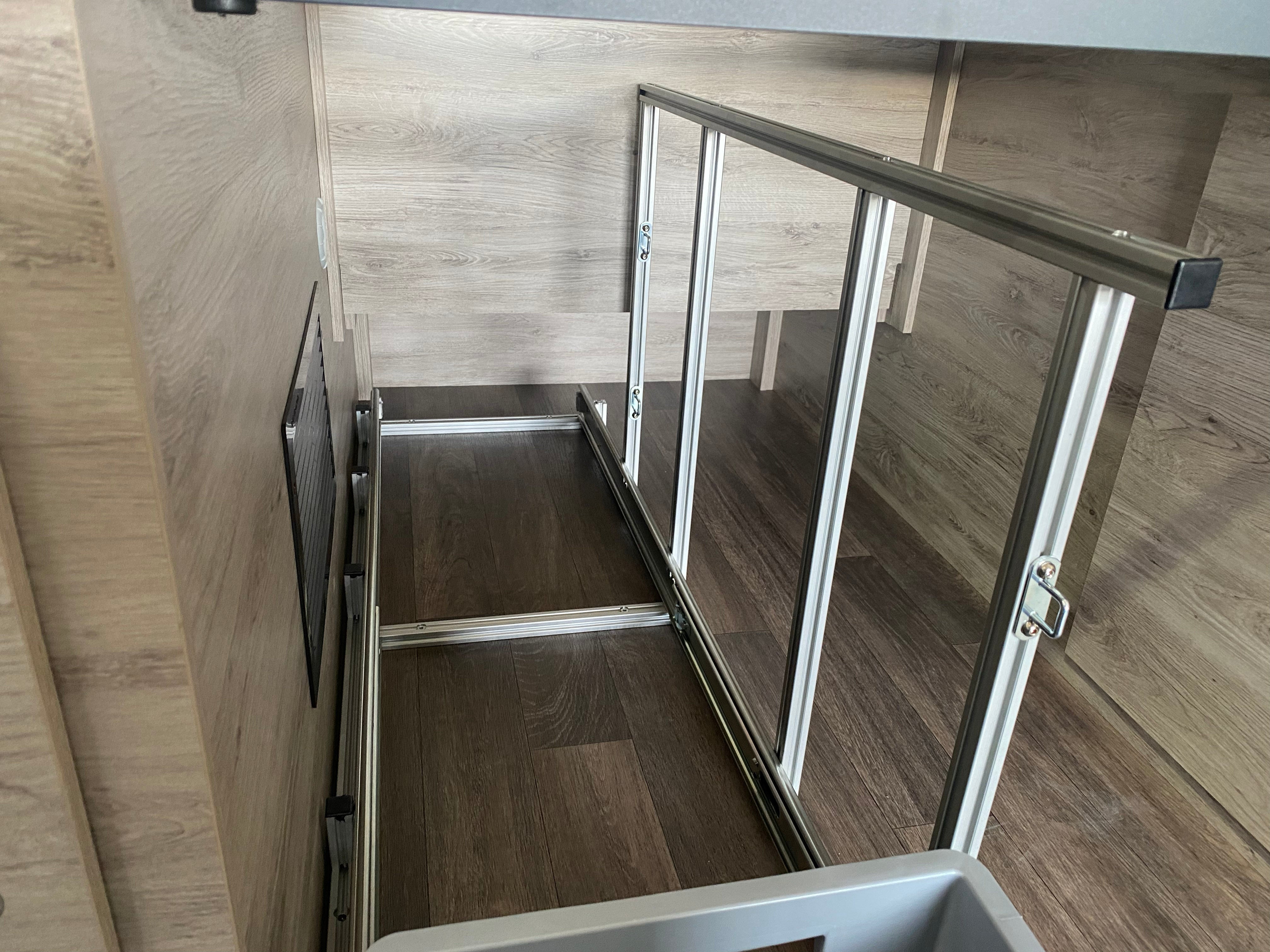 Rear pull-out camper van standard 1200mm x 800mm