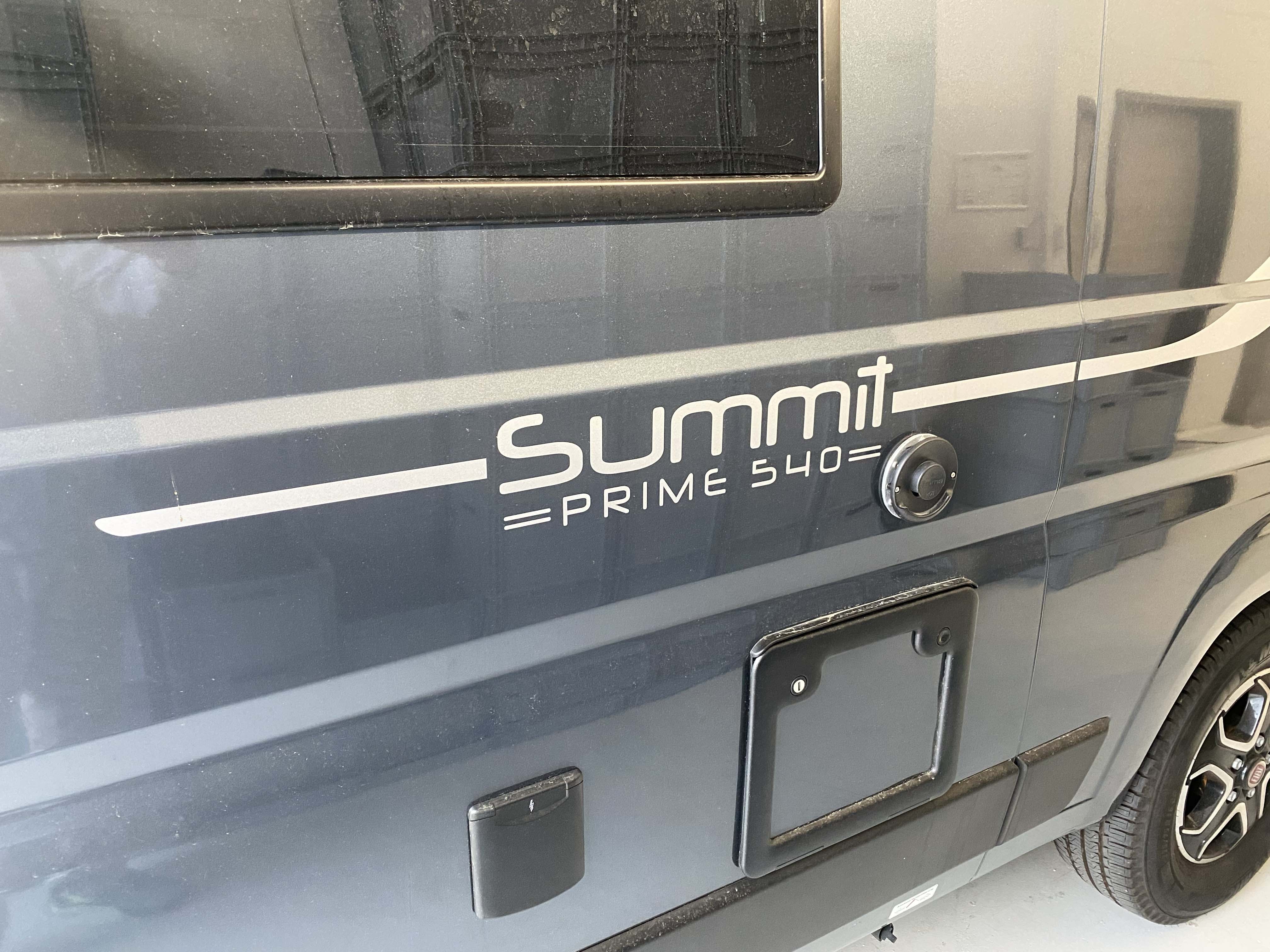 Achteruitbreiding 2 verdiepingen Pössl Summit 540 Prime & Shine