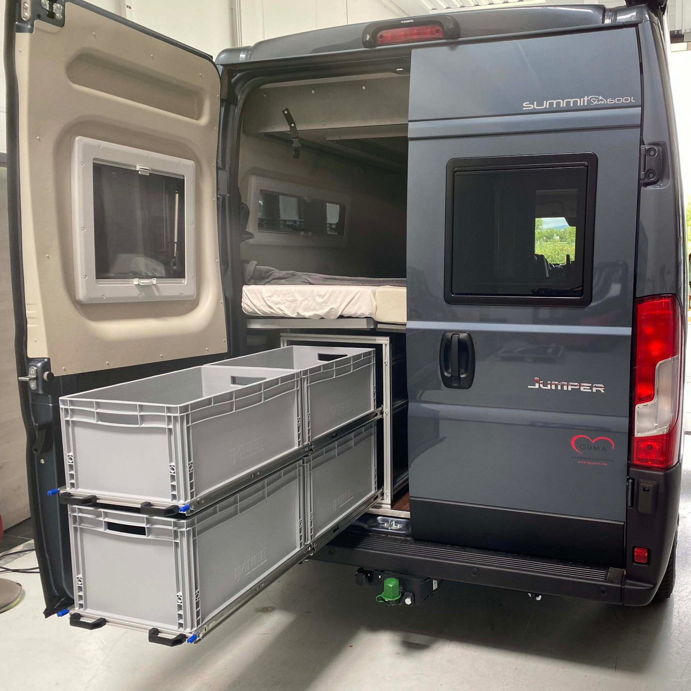 Heckauszug Pössl Summit SHINE 600 L vollständig ausgezogen