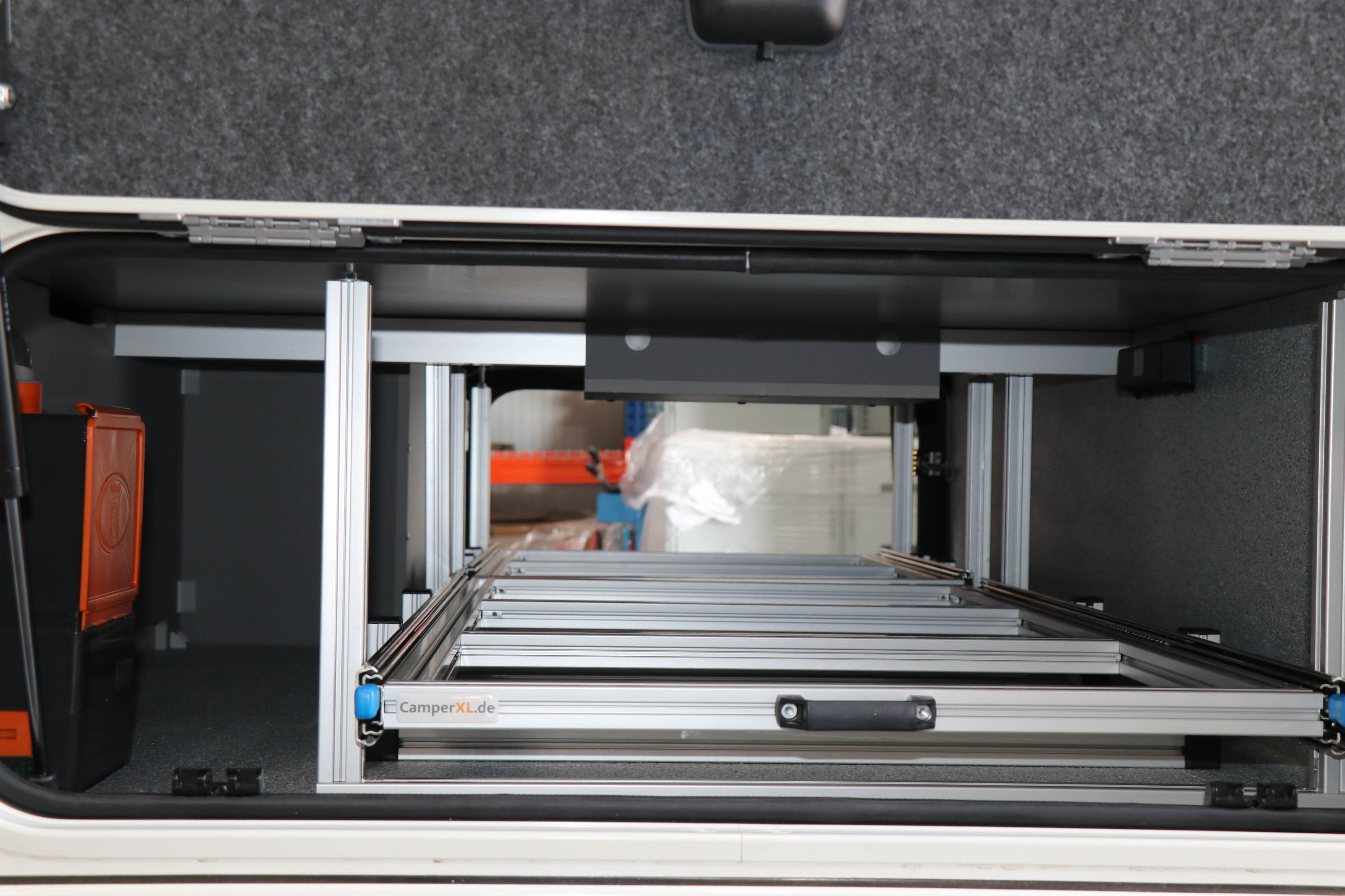 Doppelbodenauszug 900mm x 400mm