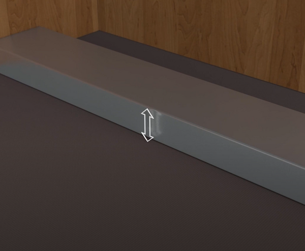 Vertikales Maß von Oberkante Kanal bis Boden.